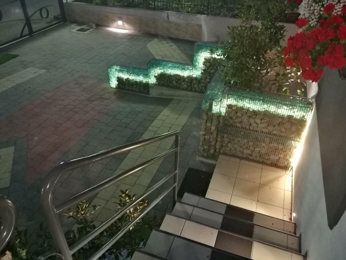 Cristiano Hotel Cosenza Exterior photo